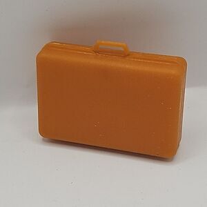 Barbie Doll #9770-2019 Flair Totsy Clone Doll Suitcase Briefcase Bag Carmel